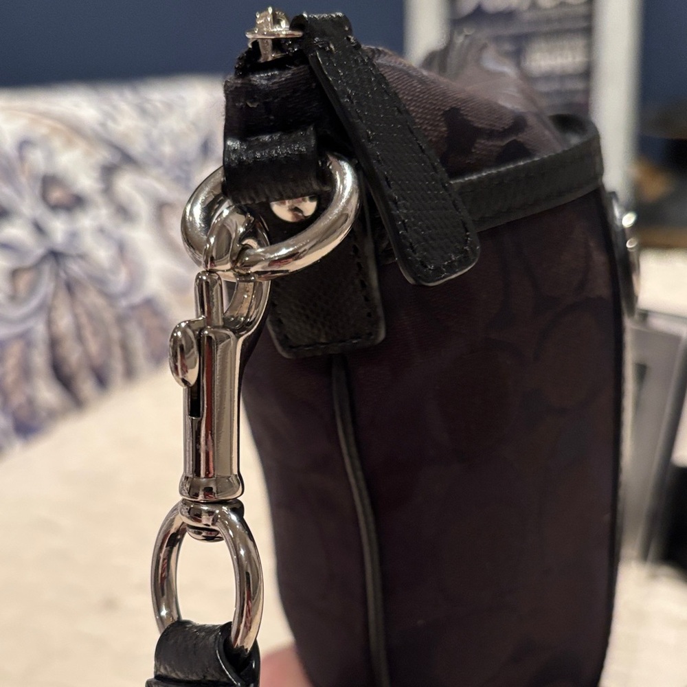 Coach Black Crossbody Bag - Picture 6 of 12